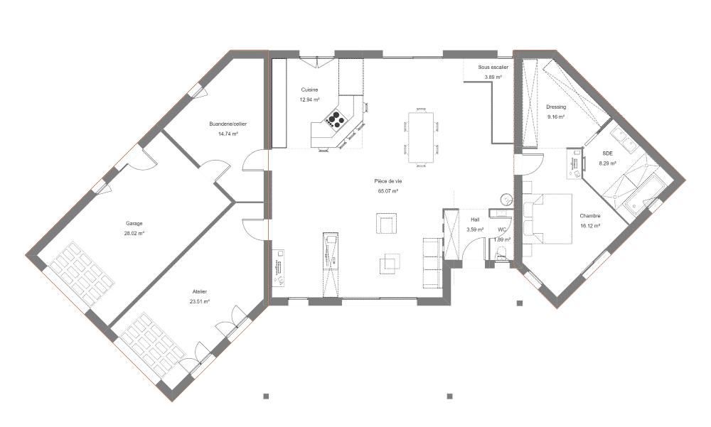 Plan du rez-de-chaussée d'une maison à étage avec garage et atelier