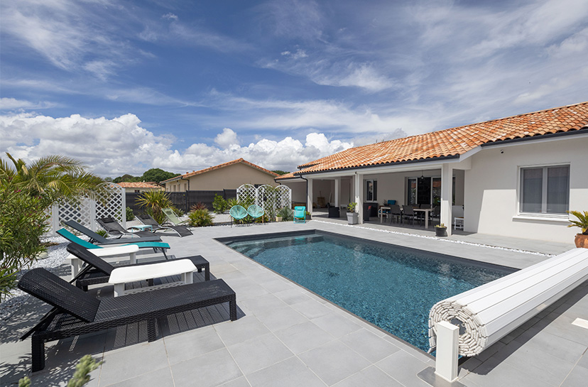 Maison moderne de plain pied avec piscine à Pontonx