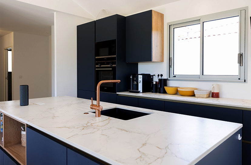 Ilot central d'une cuisine moderne
